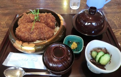 秩父正丸わらじカツ丼.jpg
